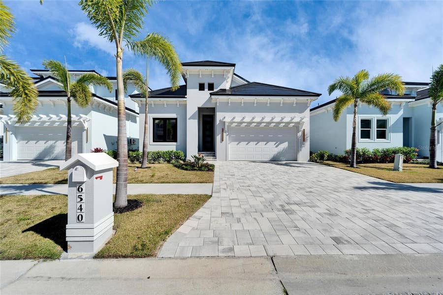 Property photo for 6540 SIMONE SHORES CIRCLE, Apollo Beach, FL