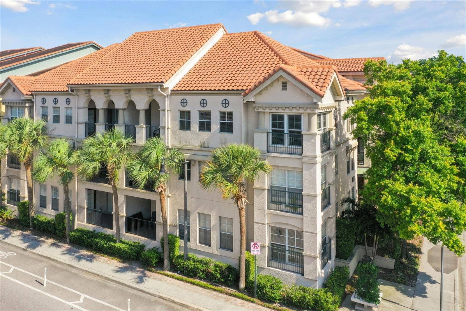 402 S ARMENIA AVENUE, #139B, Tampa, FL 33609 402 S ARMENIA AVENUE, #139B, Tampa, FL 33609