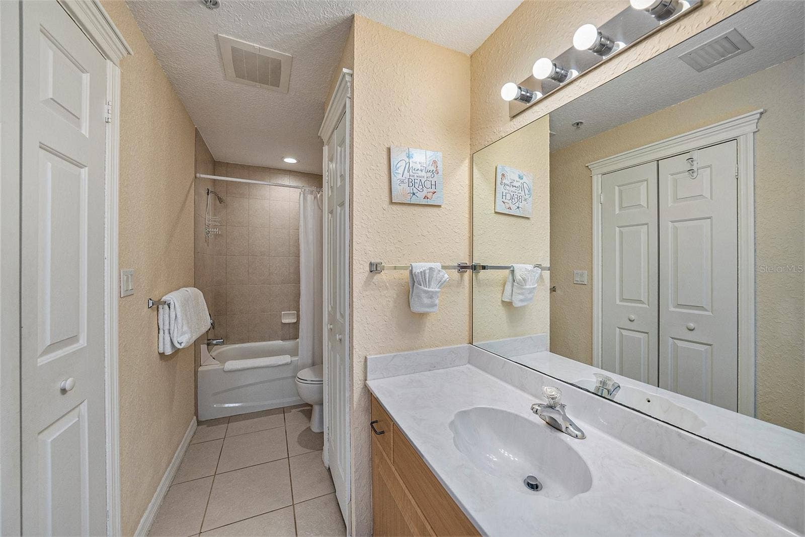 13999 GULF BOULEVARD, #406, St Petersburg, FL 33708 13999 GULF BOULEVARD, #406, St Petersburg, FL 33708