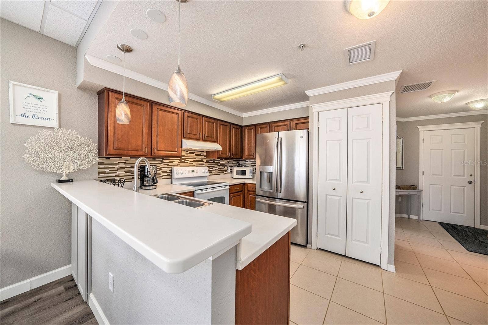 13999 GULF BOULEVARD, #406, St Petersburg, FL 33708 13999 GULF BOULEVARD, #406, St Petersburg, FL 33708