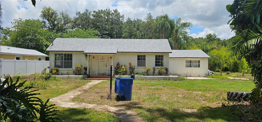 Property photo for 4375 LINDSEY LOOP, Dover, FL