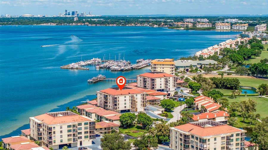Property photo for 6145 SUN BOULEVARD, #304, St Petersburg, FL