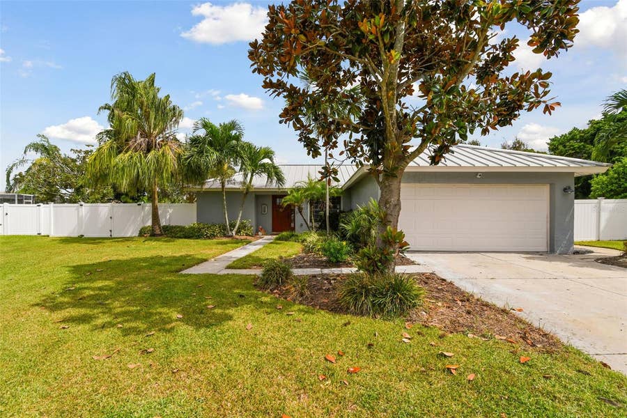 Property photo for 6710 17TH AVENUE W, Bradenton, FL