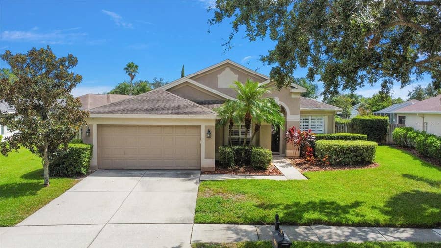 Property photo for 10104 KINGSBRIDGE AVENUE, Tampa, FL