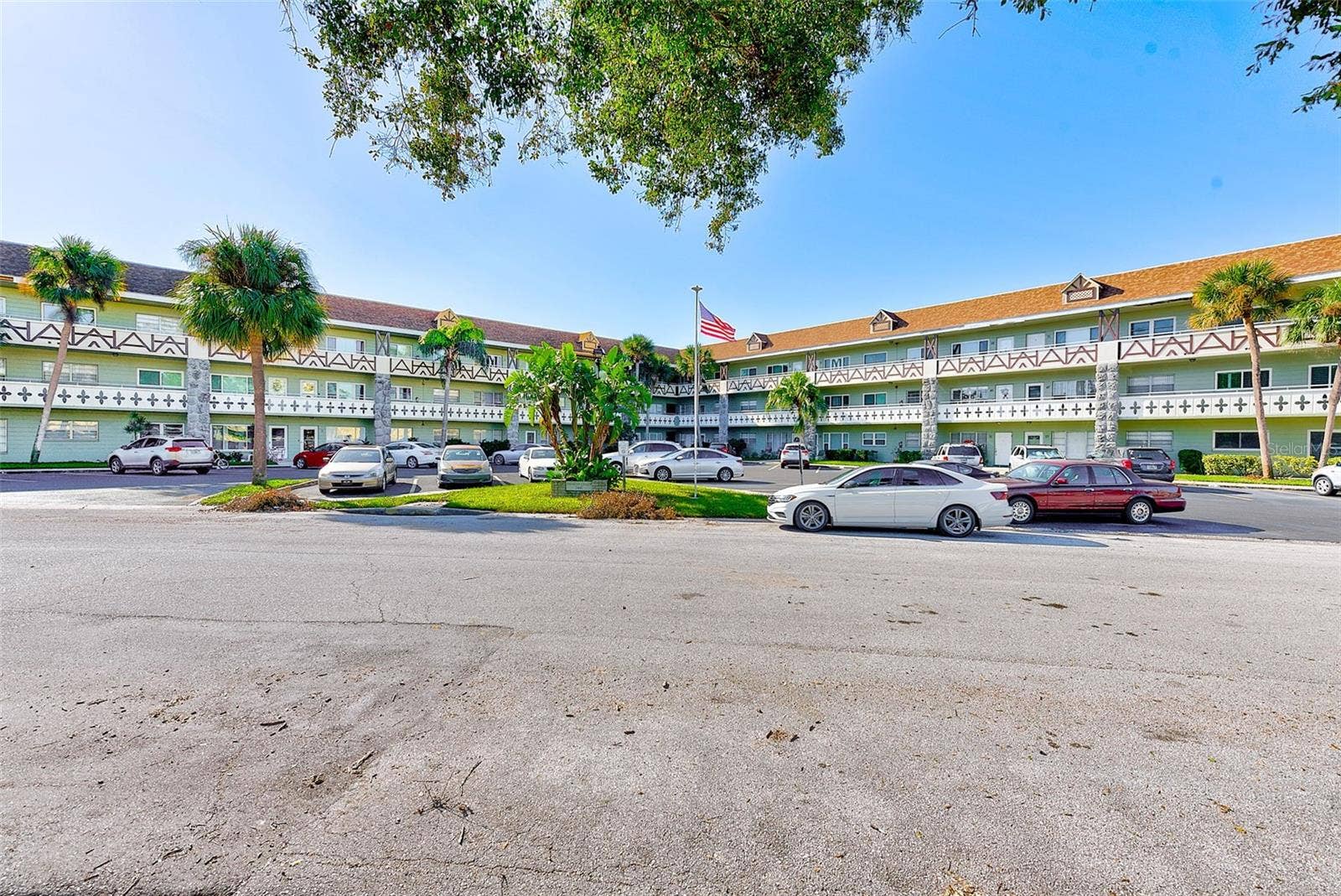 2447 ECUADORIAN WAY, #49, Clearwater, FL 33763