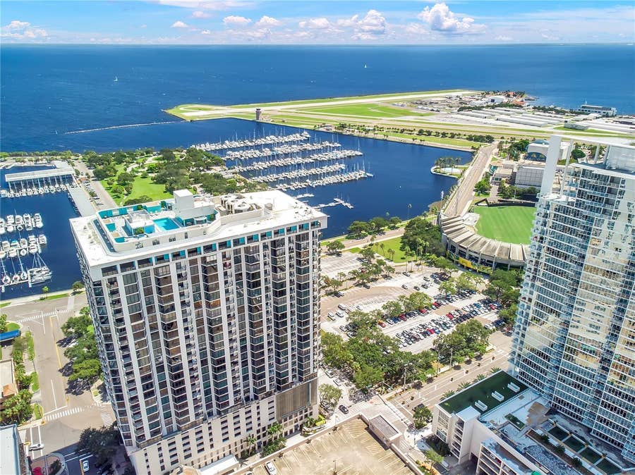 Property photo for 1 BEACH DRIVE SE, #2007, St Petersburg, FL