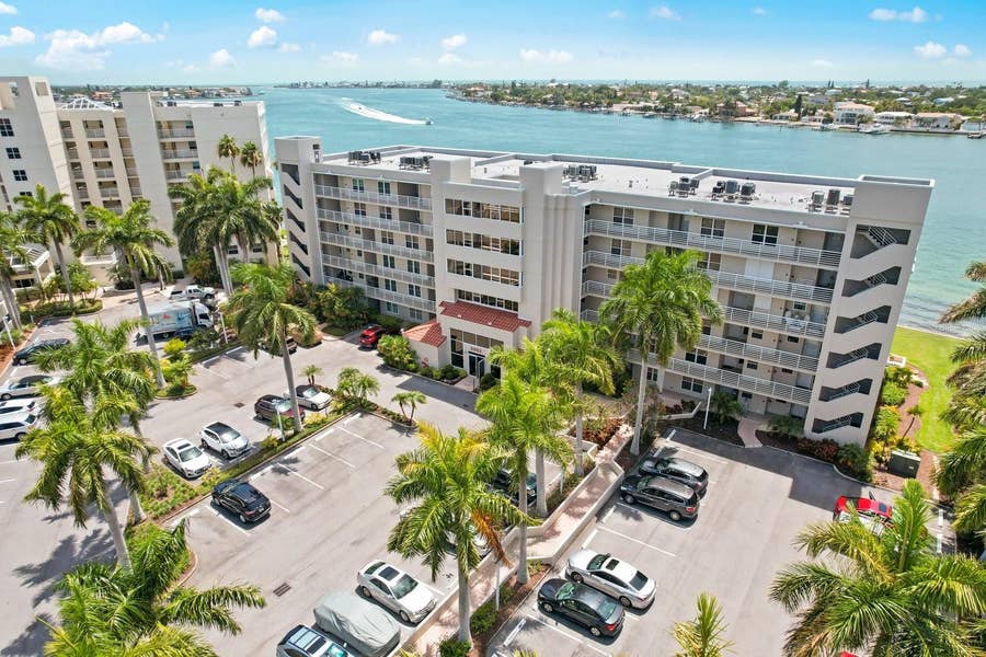 Property photo for 6093 BAHIA DEL MAR CIRCLE, #277, St Petersburg, FL