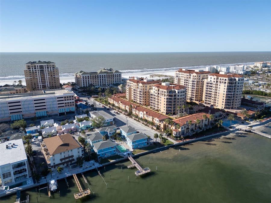 Property photo for 483 E SHORE DRIVE, #D4, Clearwater Beach, FL