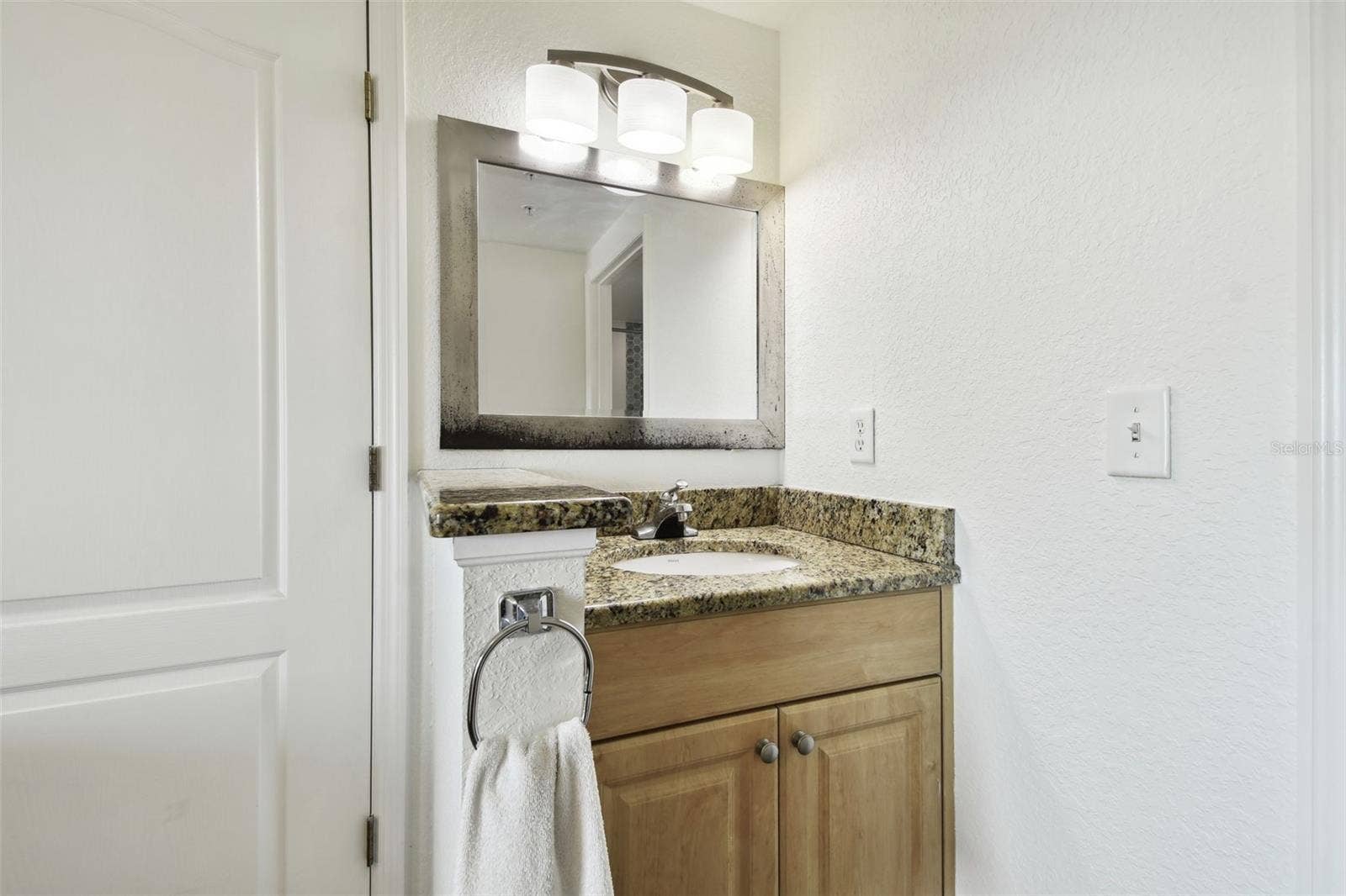 11605 GULF BOULEVARD, #502, Treasure Island, FL 33706