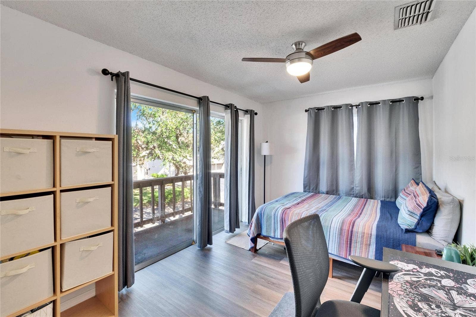 1849 BOUGH AVENUE, #D, Clearwater, FL 33760 1849 BOUGH AVENUE, #D, Clearwater, FL 33760
