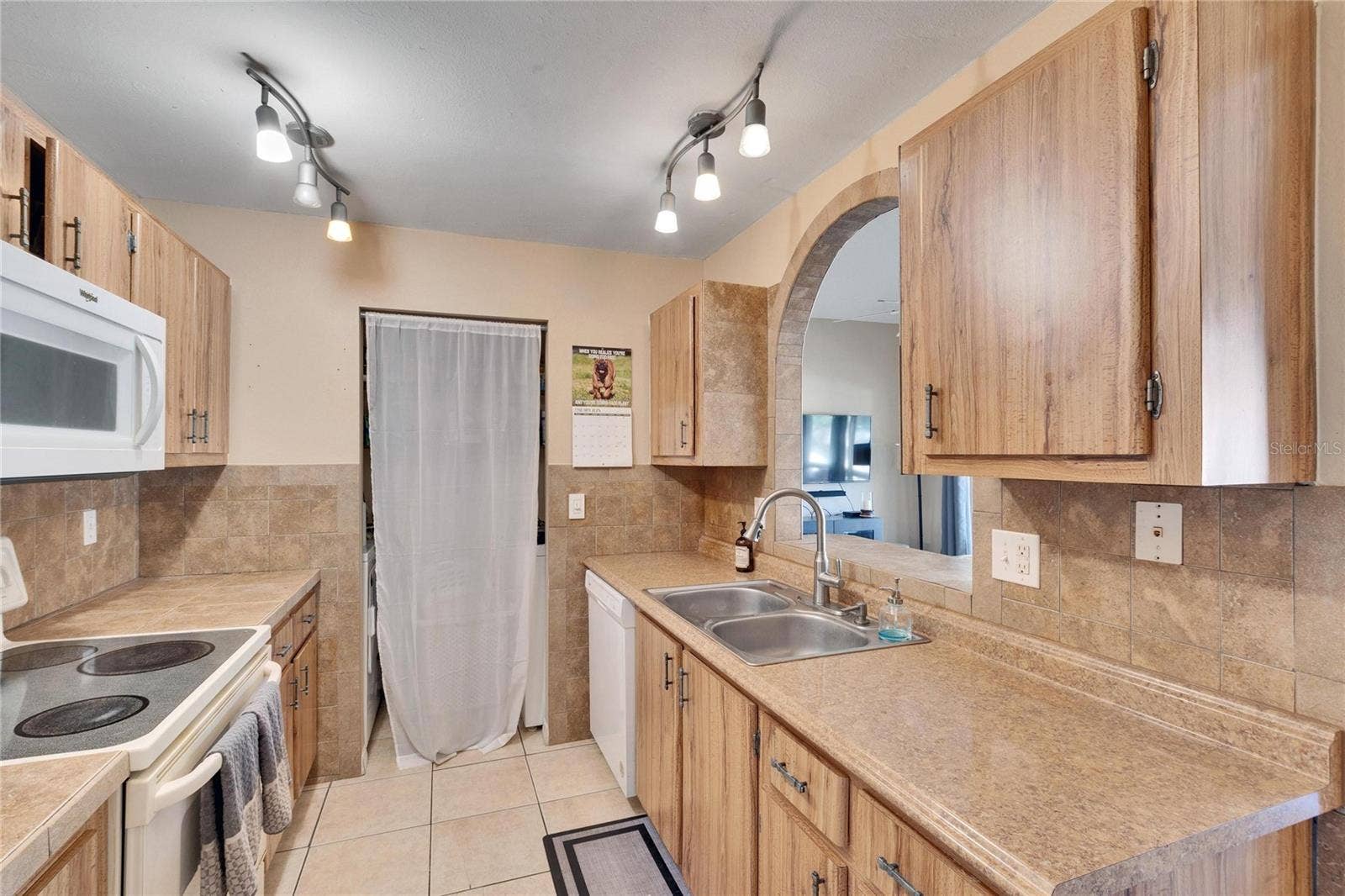 1849 BOUGH AVENUE, #D, Clearwater, FL 33760 1849 BOUGH AVENUE, #D, Clearwater, FL 33760
