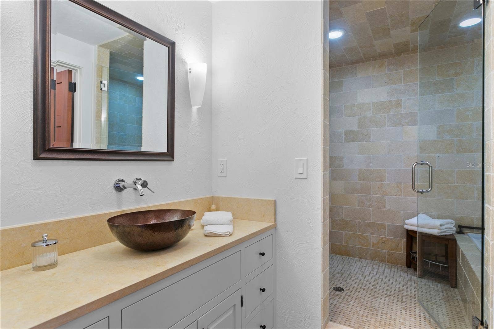 1571 OCEANVIEW DRIVE, St Petersburg, FL 33715 1571 OCEANVIEW DRIVE, St Petersburg, FL 33715