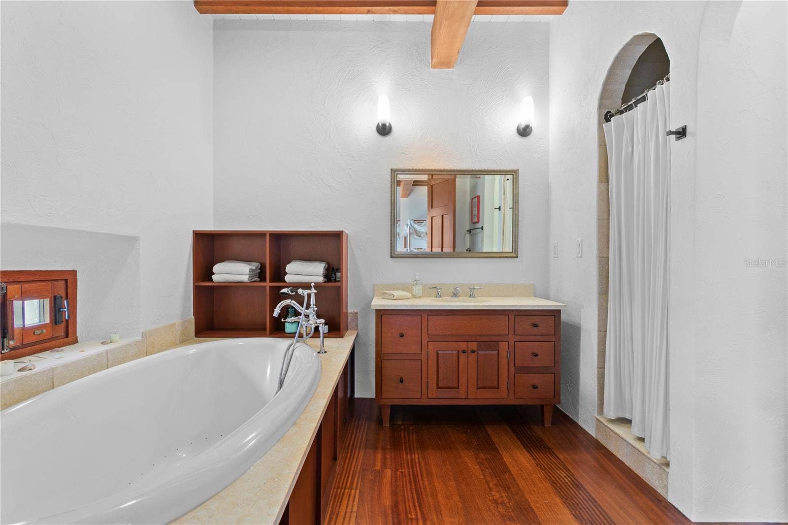 1571 OCEANVIEW DRIVE, St Petersburg, FL 33715 1571 OCEANVIEW DRIVE, St Petersburg, FL 33715