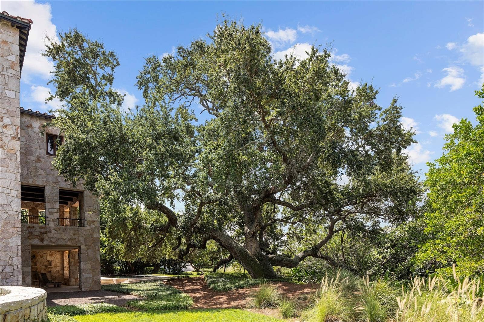 1571 OCEANVIEW DRIVE, St Petersburg, FL 33715 1571 OCEANVIEW DRIVE, St Petersburg, FL 33715