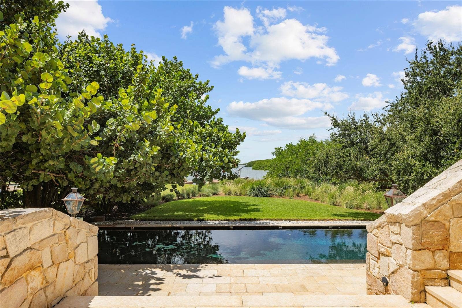 1571 OCEANVIEW DRIVE, St Petersburg, FL 33715 1571 OCEANVIEW DRIVE, St Petersburg, FL 33715