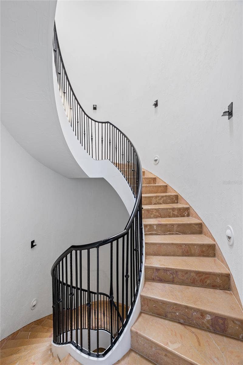 1571 OCEANVIEW DRIVE, St Petersburg, FL 33715 1571 OCEANVIEW DRIVE, St Petersburg, FL 33715