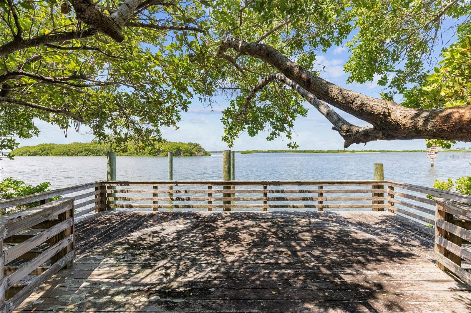 1571 OCEANVIEW DRIVE, St Petersburg, FL 33715 1571 OCEANVIEW DRIVE, St Petersburg, FL 33715