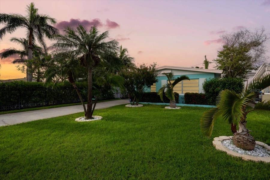 Property photo for 11435 2ND STREET E, Treasure Island, FL
