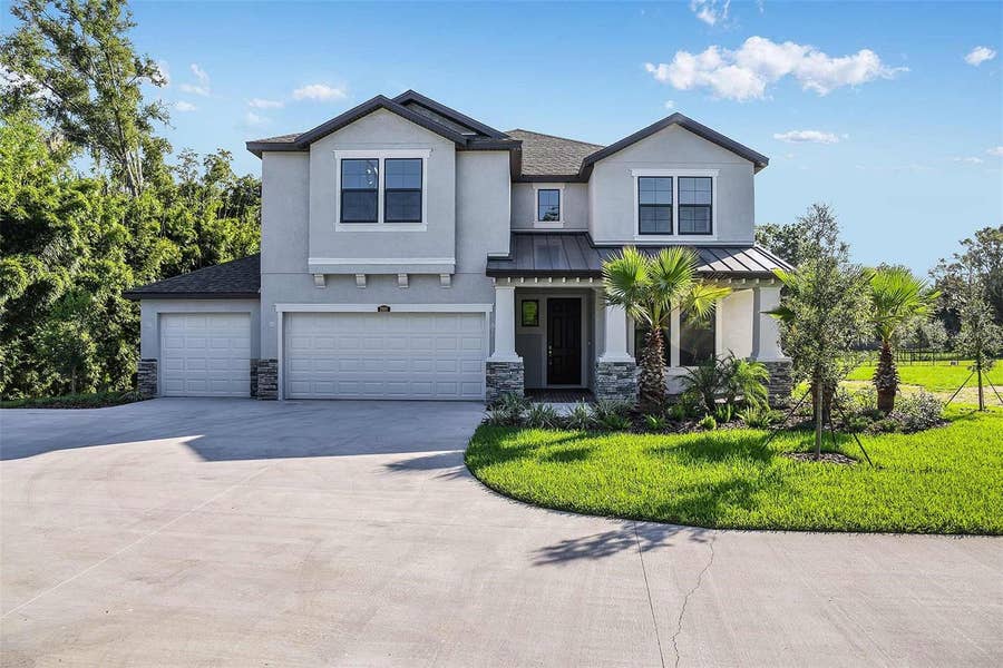 Property photo for 18437 PURPLE CREEK LANE, Lutz, FL