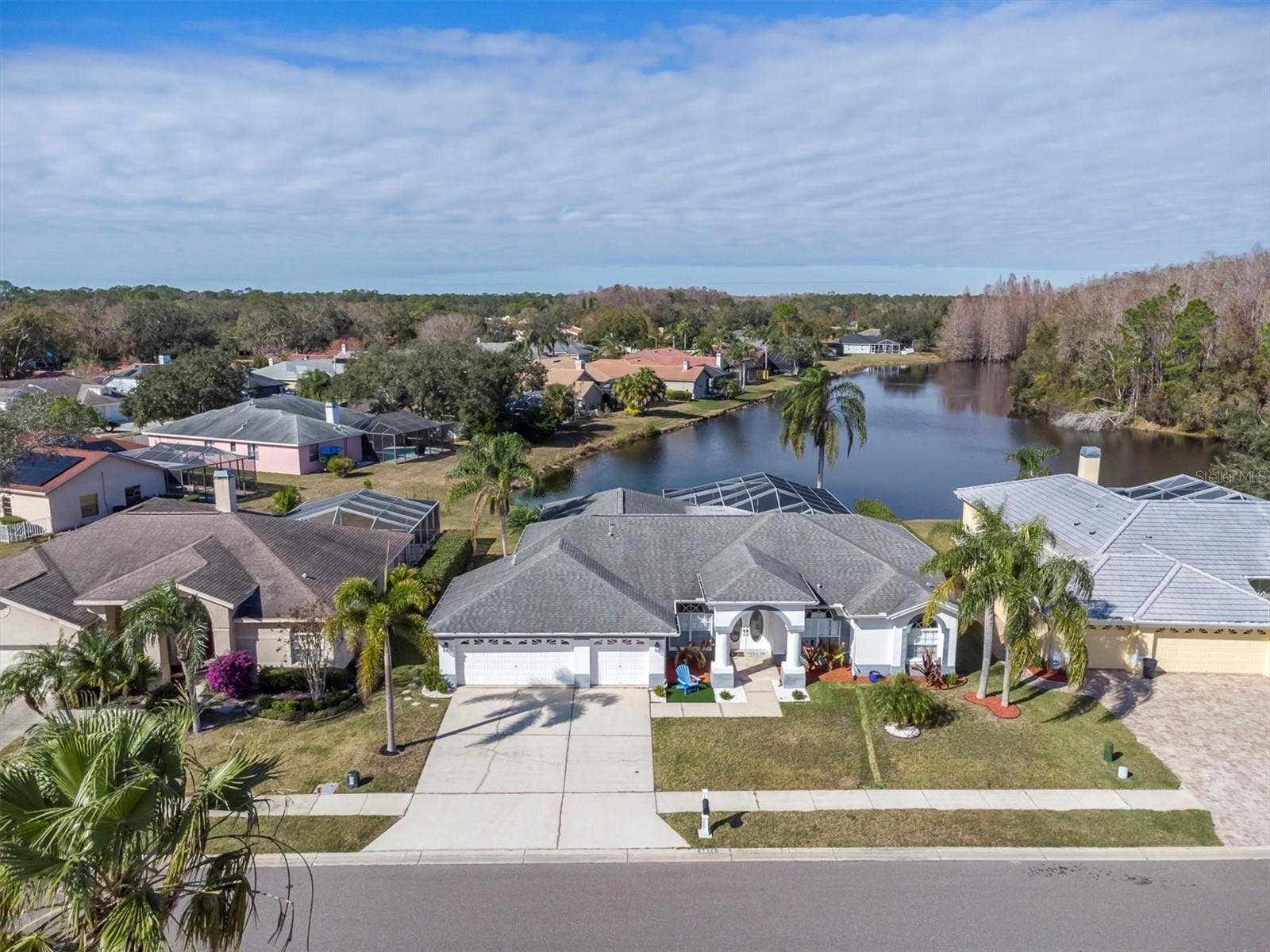 5471 STALLION LAKE DRIVE, Palm Harbor, FL 34685 Welcome to 5471 Stallion Lake Dr