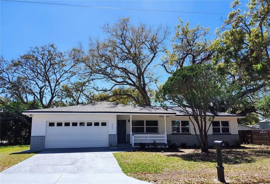 Property photo for 907 KNOLLWOOD DRIVE, Dunedin, FL