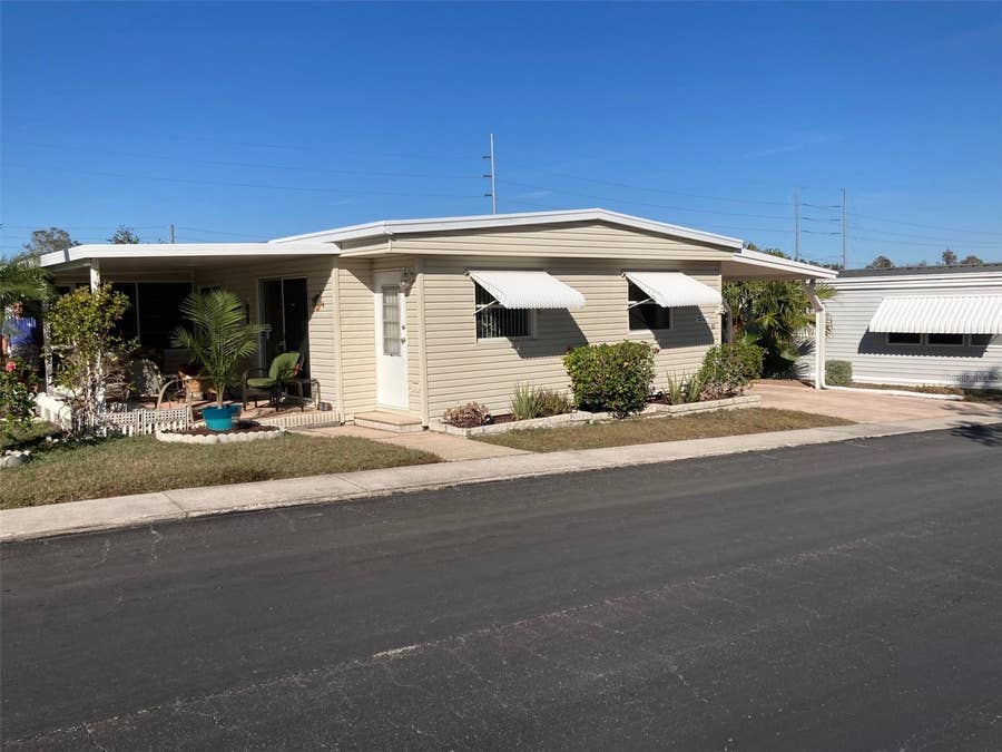 Property photo for 52 FRANGIPANI CIRCLE, Largo, FL