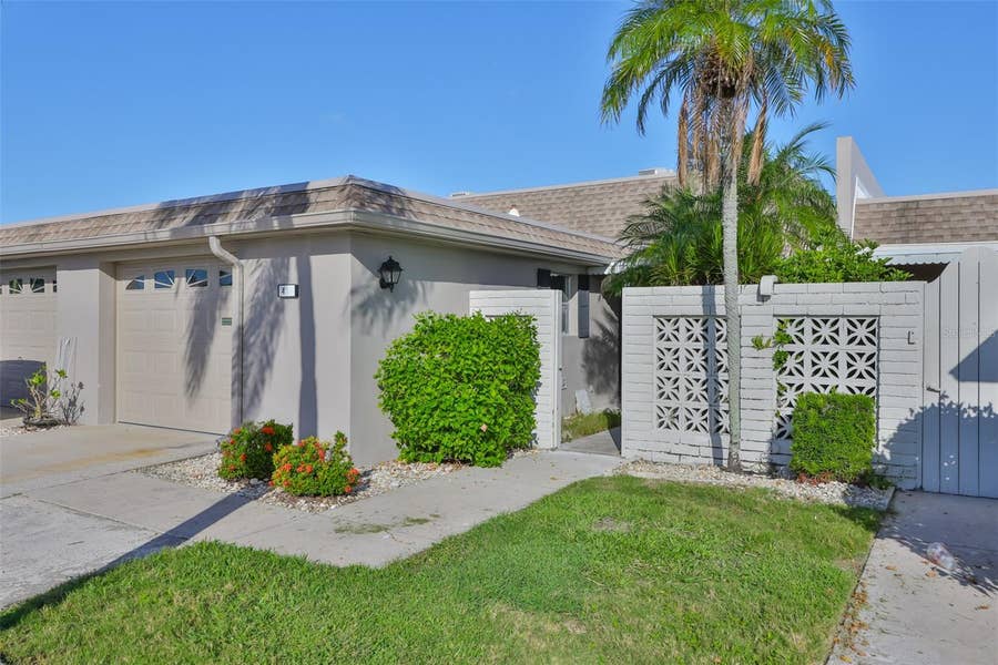 Property photo for 439 BOCA CIEGA POINT BOULEVARD N, St Petersburg, FL