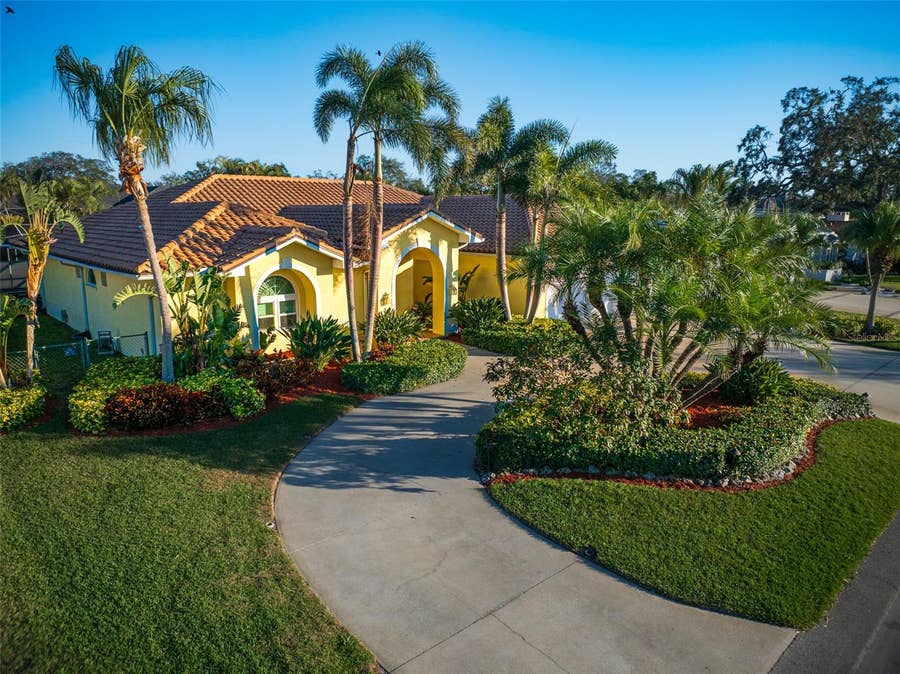 Property photo for 109 LIVE OAK LANE, Largo, FL