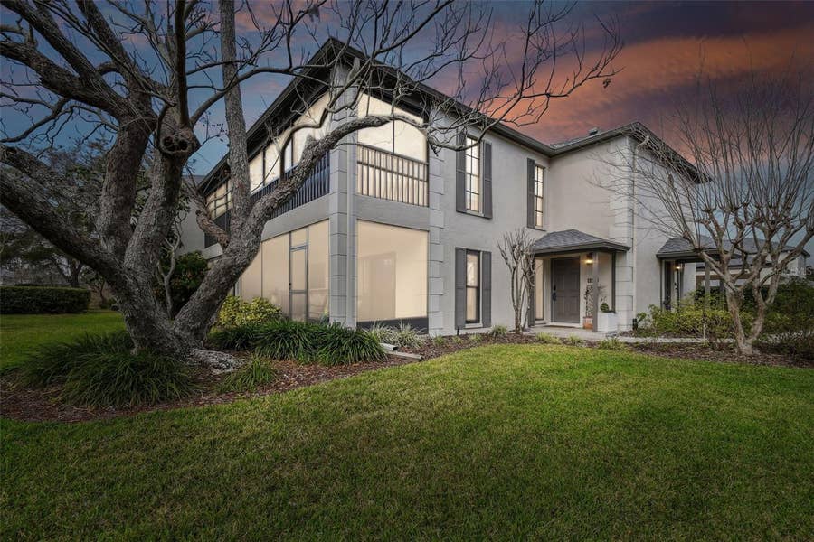 Property photo for 4502 SOUTHAMPTON COURT, #4502, Tampa, FL