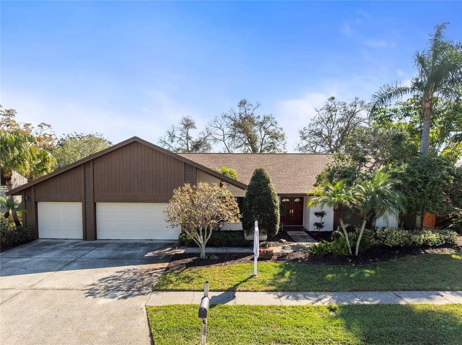 Property photo for 3285 SANDY RIDGE DRIVE, Clearwater, FL