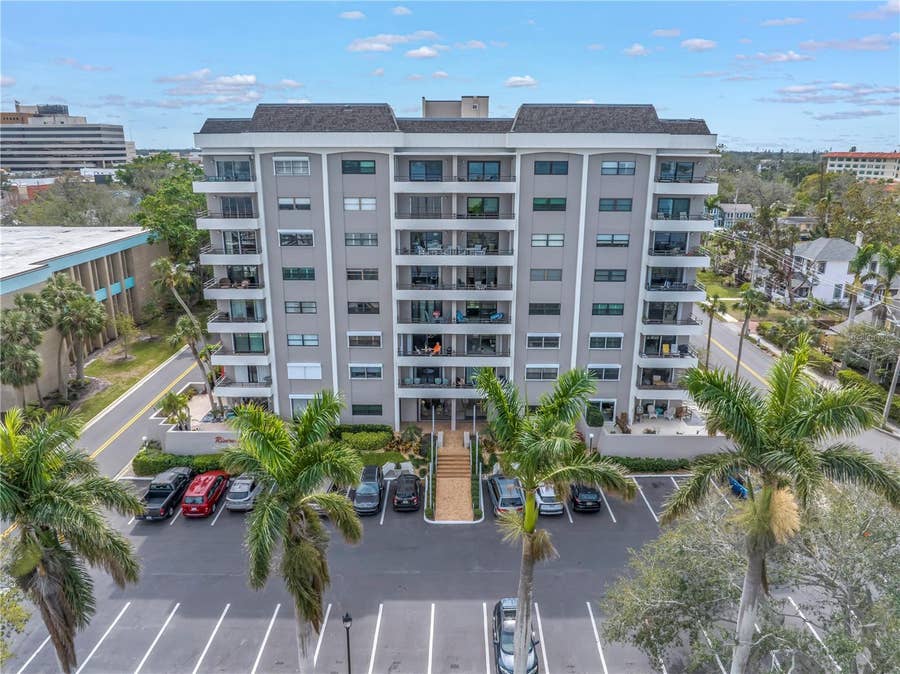 Property photo for 1400 1ST AVENUE W, #G1, Bradenton, FL