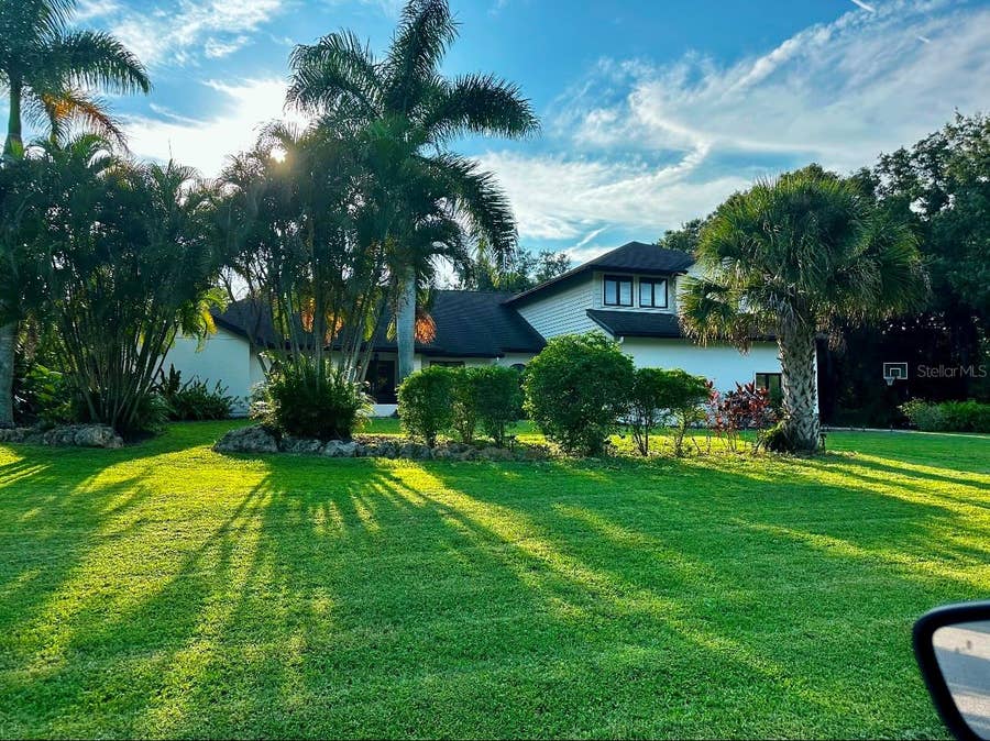 Property photo for 4588 BAYCEDAR LANE, Sarasota, FL