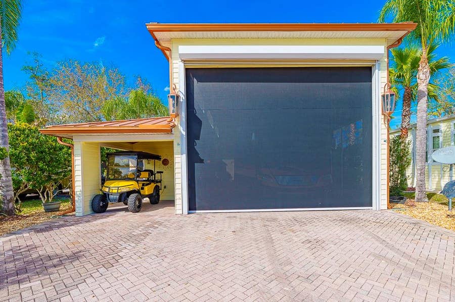 Property photo for 6841 AMANDA VISTA CIRCLE, Land O Lakes, FL