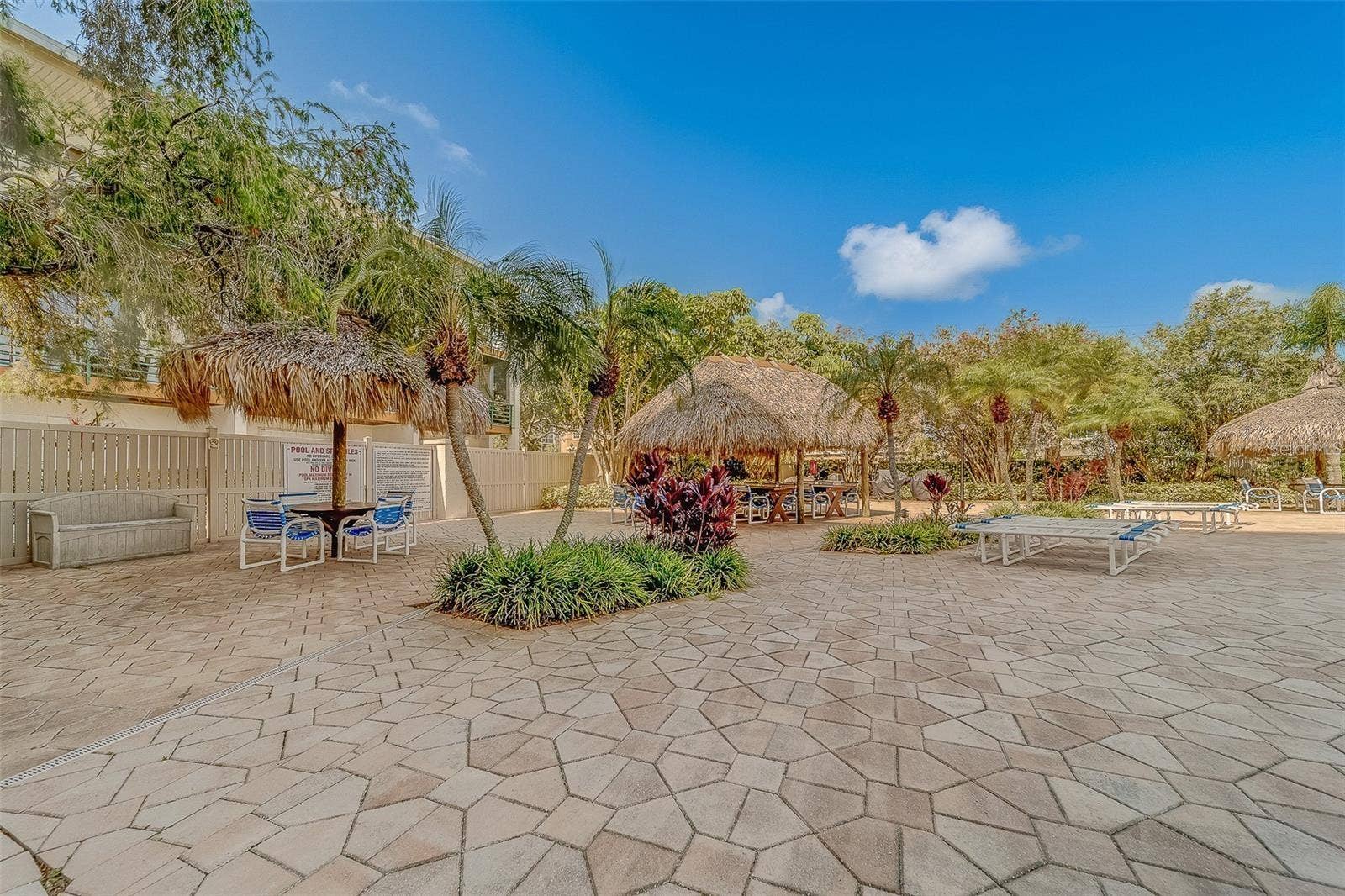 400 ISLAND WAY, #908, Clearwater Beach, FL 33767 400 ISLAND WAY, #908, Clearwater Beach, FL 33767