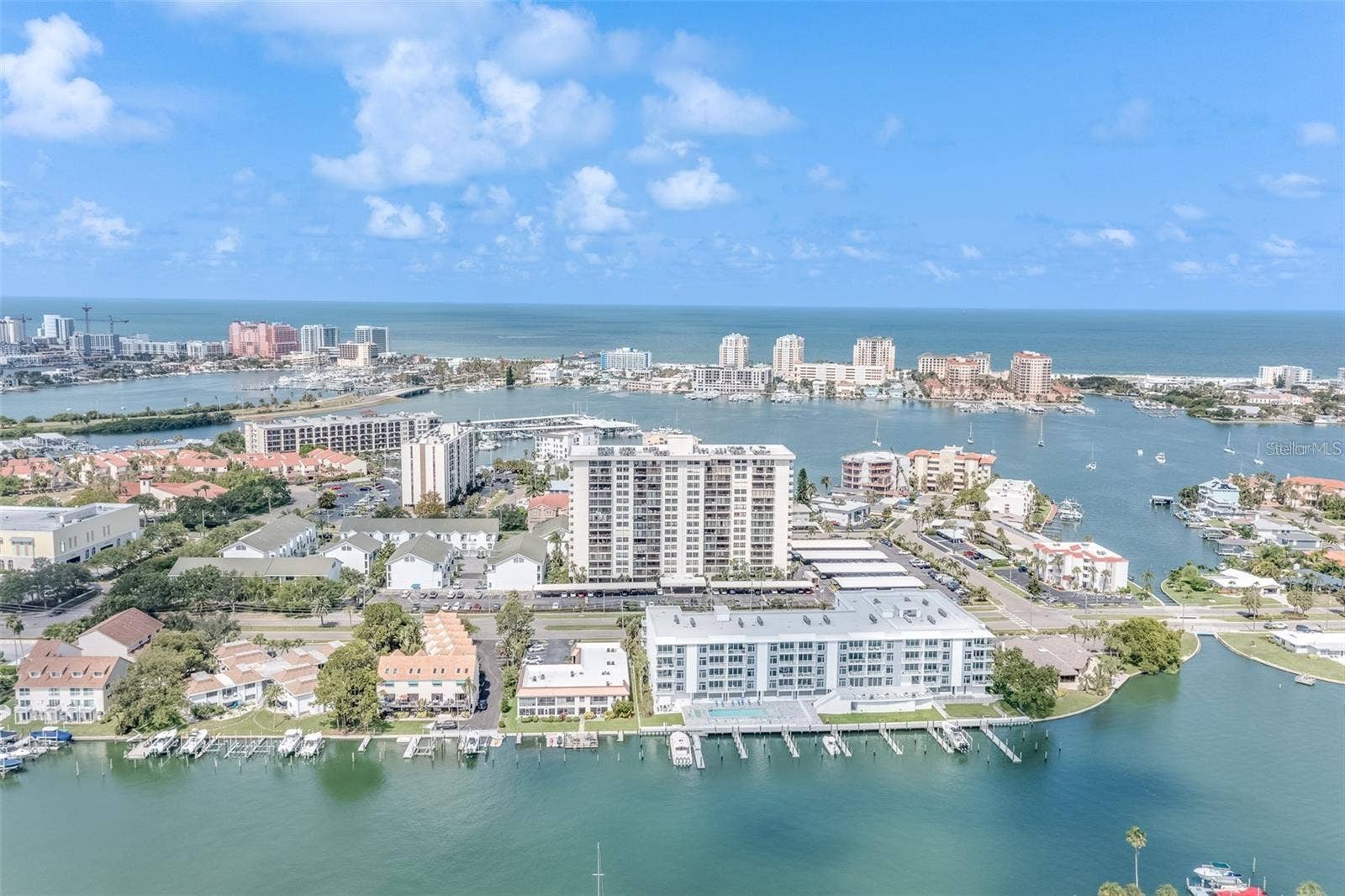400 ISLAND WAY, #908, Clearwater Beach, FL 33767 400 Island Way