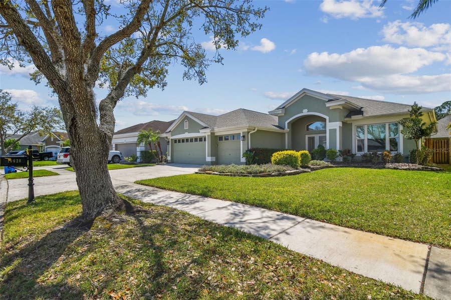 Property photo for 10620 TAVISTOCK DRIVE, Tampa, FL