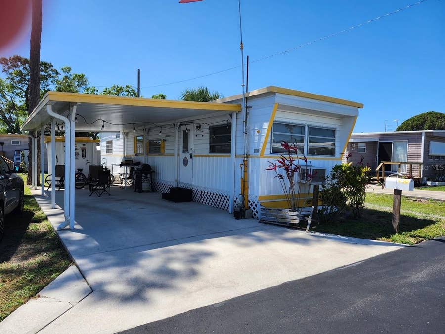Property photo for 12674 SEMINOLE BOULEVARD, #C30, Largo, FL