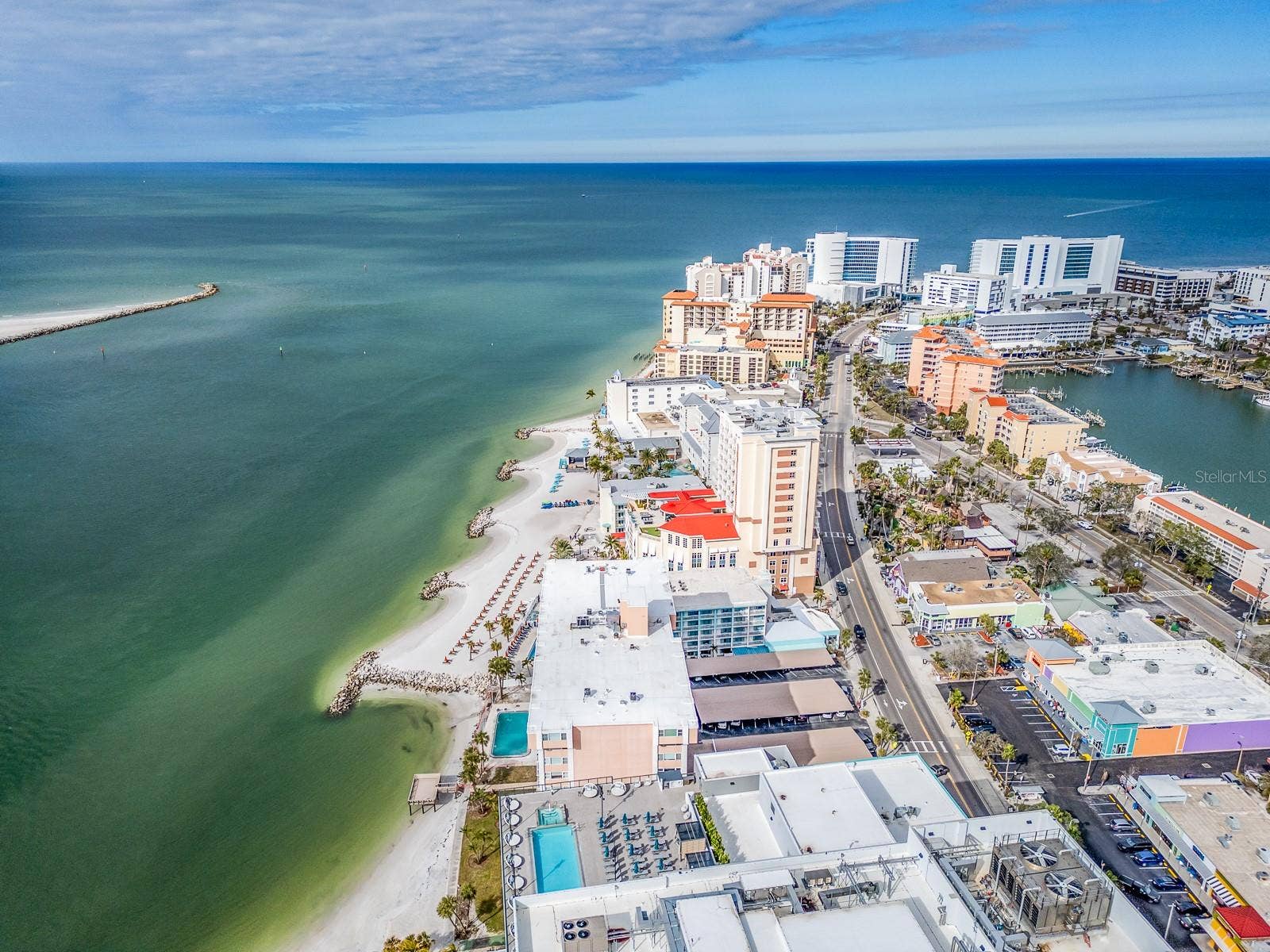 675 S GULFVIEW BOULEVARD, #902, Clearwater Beach, FL 33767 675 S GULFVIEW BOULEVARD, #902, Clearwater Beach, FL 33767