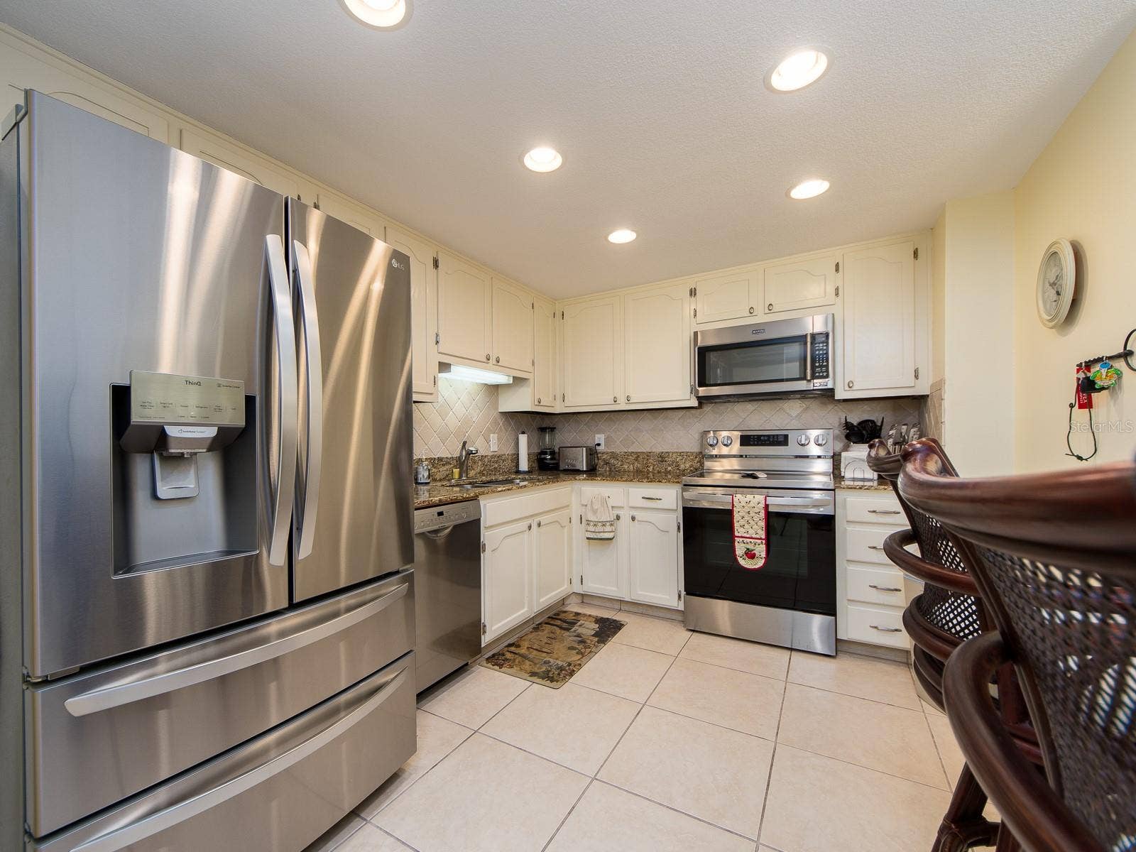 675 S GULFVIEW BOULEVARD, #902, Clearwater Beach, FL 33767 675 S GULFVIEW BOULEVARD, #902, Clearwater Beach, FL 33767