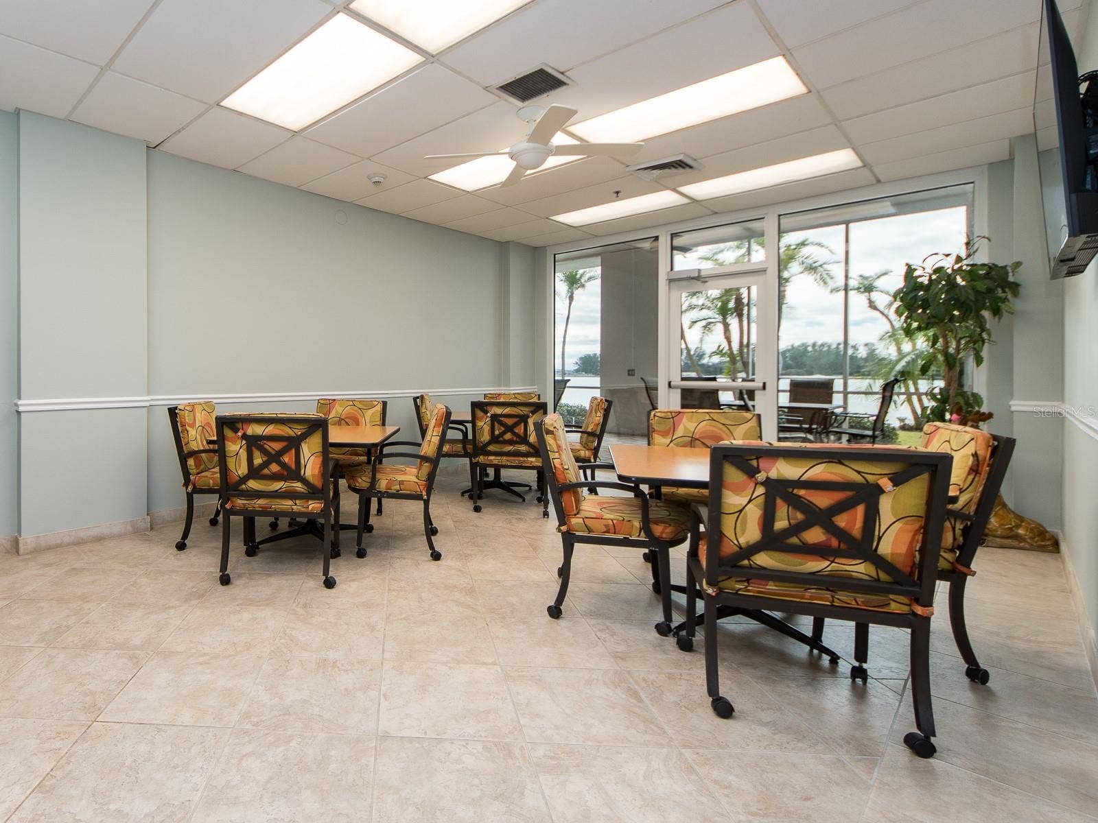 675 S GULFVIEW BOULEVARD, #902, Clearwater Beach, FL 33767 675 S GULFVIEW BOULEVARD, #902, Clearwater Beach, FL 33767
