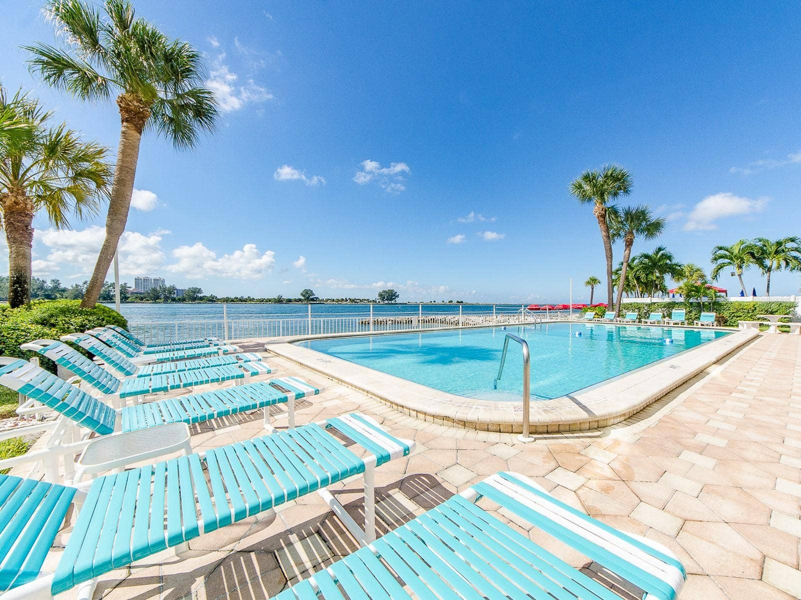 675 S GULFVIEW BOULEVARD, #902, Clearwater Beach, FL 33767 675 S GULFVIEW BOULEVARD, #902, Clearwater Beach, FL 33767