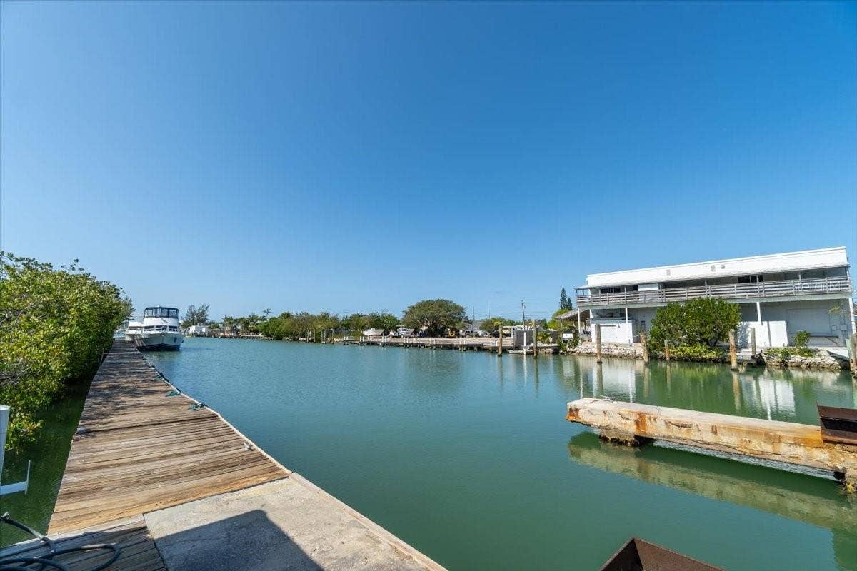 13900 OVERSEAS HWY, Marathon, FL 33050 13900 OVERSEAS HWY, Marathon, FL 33050