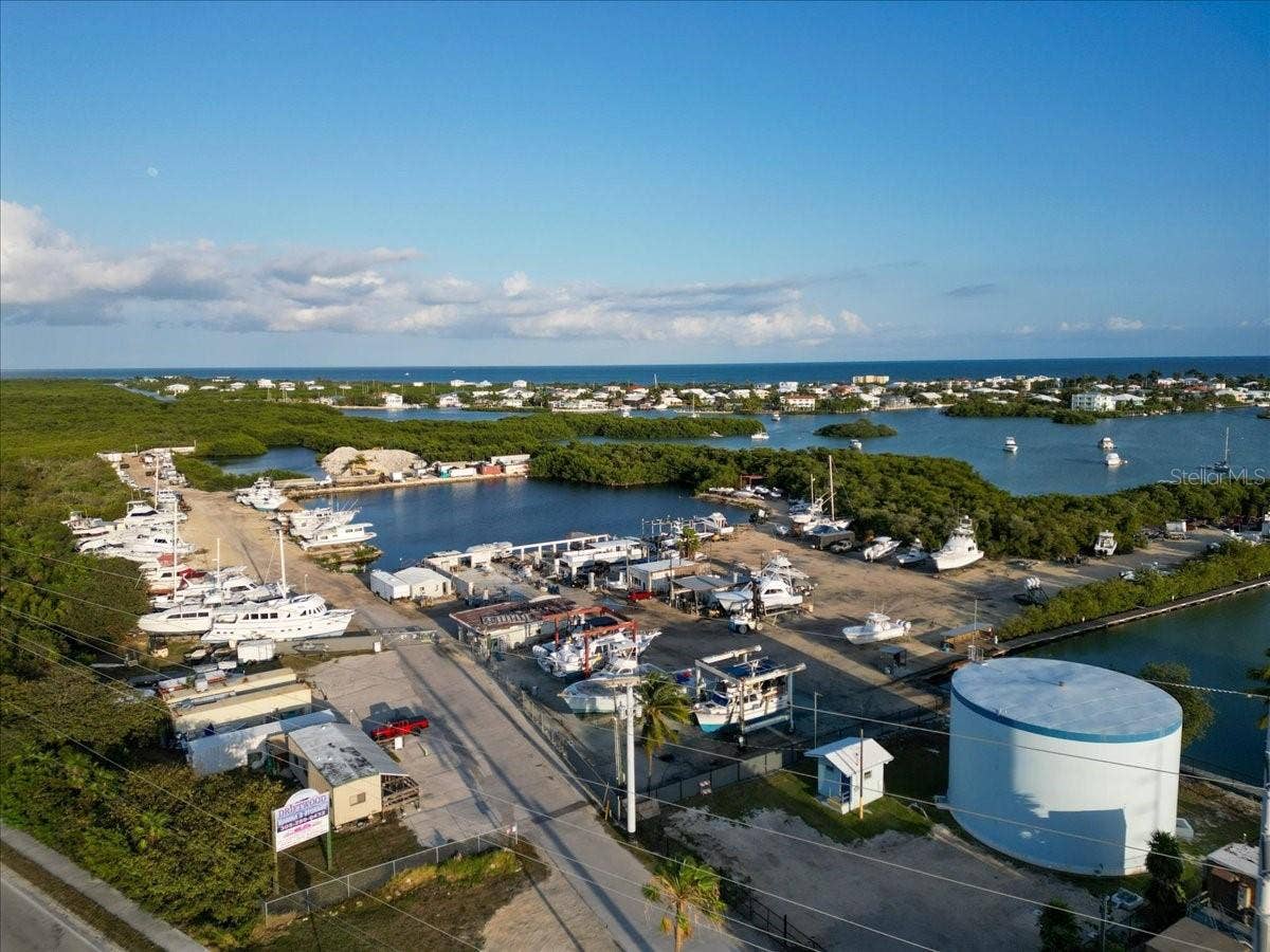 13900 OVERSEAS HWY, Marathon, FL 33050 13900 OVERSEAS HWY, Marathon, FL 33050