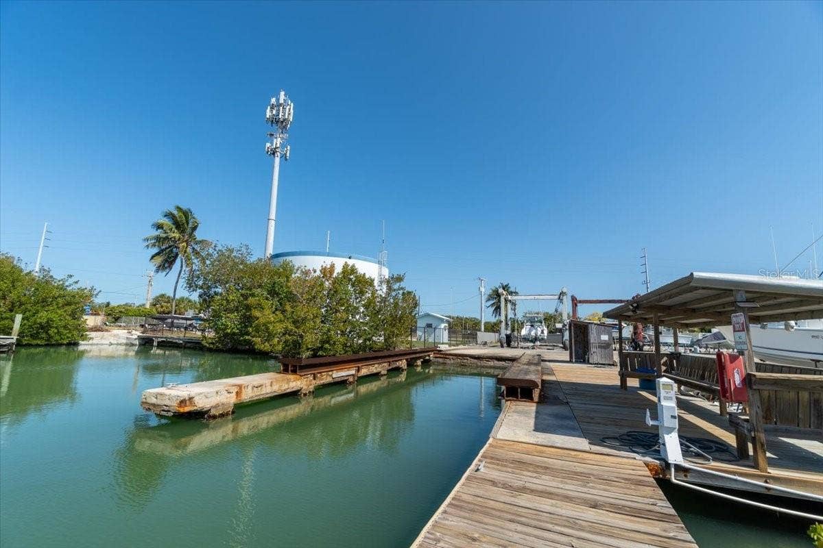 13900 OVERSEAS HWY, Marathon, FL 33050 13900 OVERSEAS HWY, Marathon, FL 33050