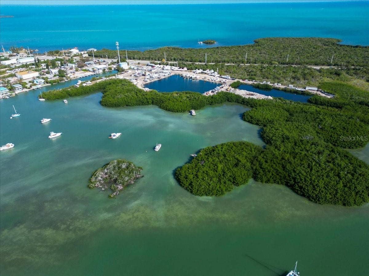 13900 OVERSEAS HWY, Marathon, FL 33050 13900 OVERSEAS HWY, Marathon, FL 33050
