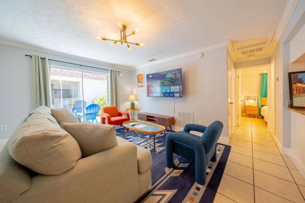 648 POINSETTIA AVENUE, Clearwater Beach, FL 33767 648 POINSETTIA AVENUE, Clearwater Beach, FL 33767