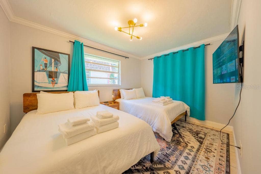 648 POINSETTIA AVENUE, Clearwater Beach, FL 33767 648 POINSETTIA AVENUE, Clearwater Beach, FL 33767