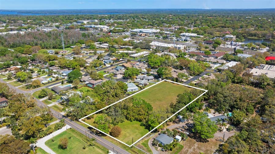 Property photo for 854 RIVIERE ROAD, Palm Harbor, FL