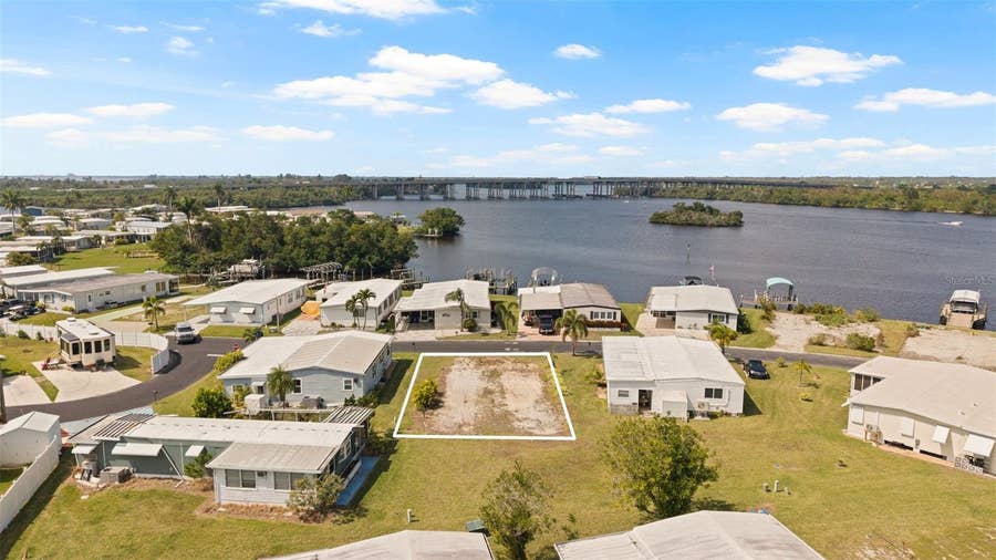 Property photo for 362 SHORELAND DRIVE, Fort Myers, FL