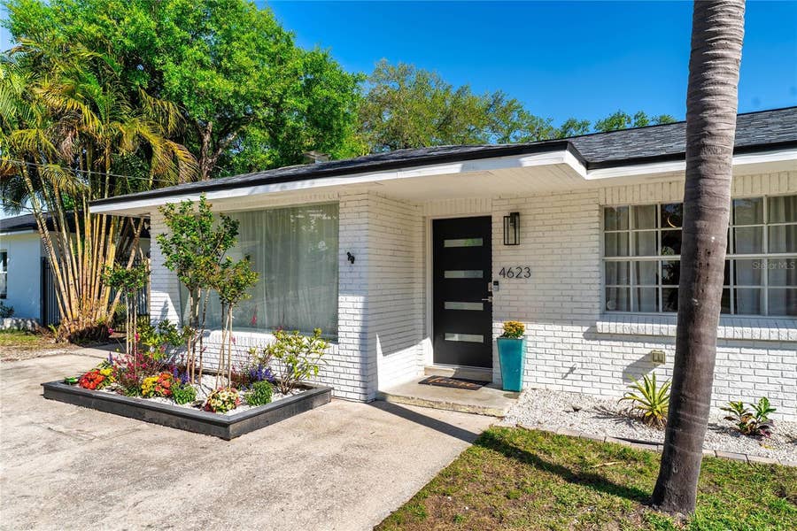 Property photo for 4623 W BAY VILLA AVENUE, Tampa, FL
